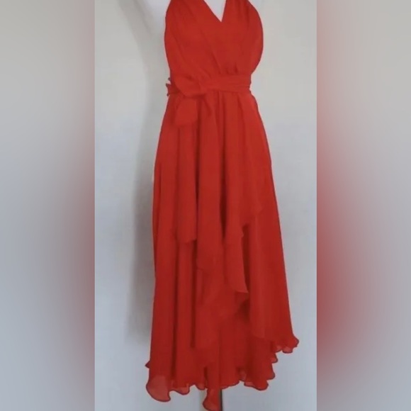 Haute Hippie Dresses & Skirts - Haute Hippie Red STUNNING VNECK Dress
